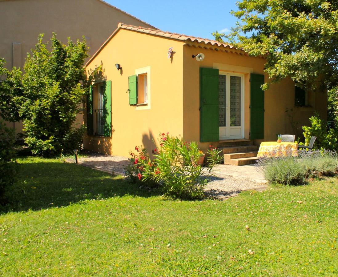 Mas Le Pont Des Aubes Bed and Breakfast LʼIsle-sur-la-Sorgue Eksteriør billede